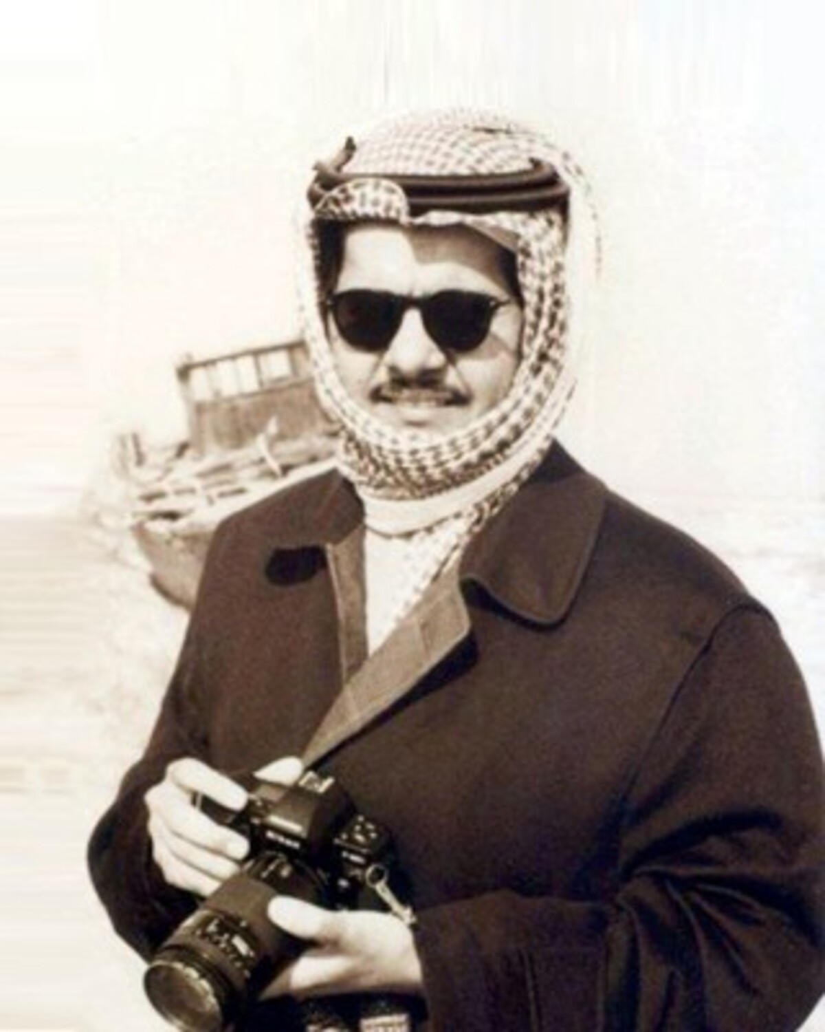 صالح العزاز