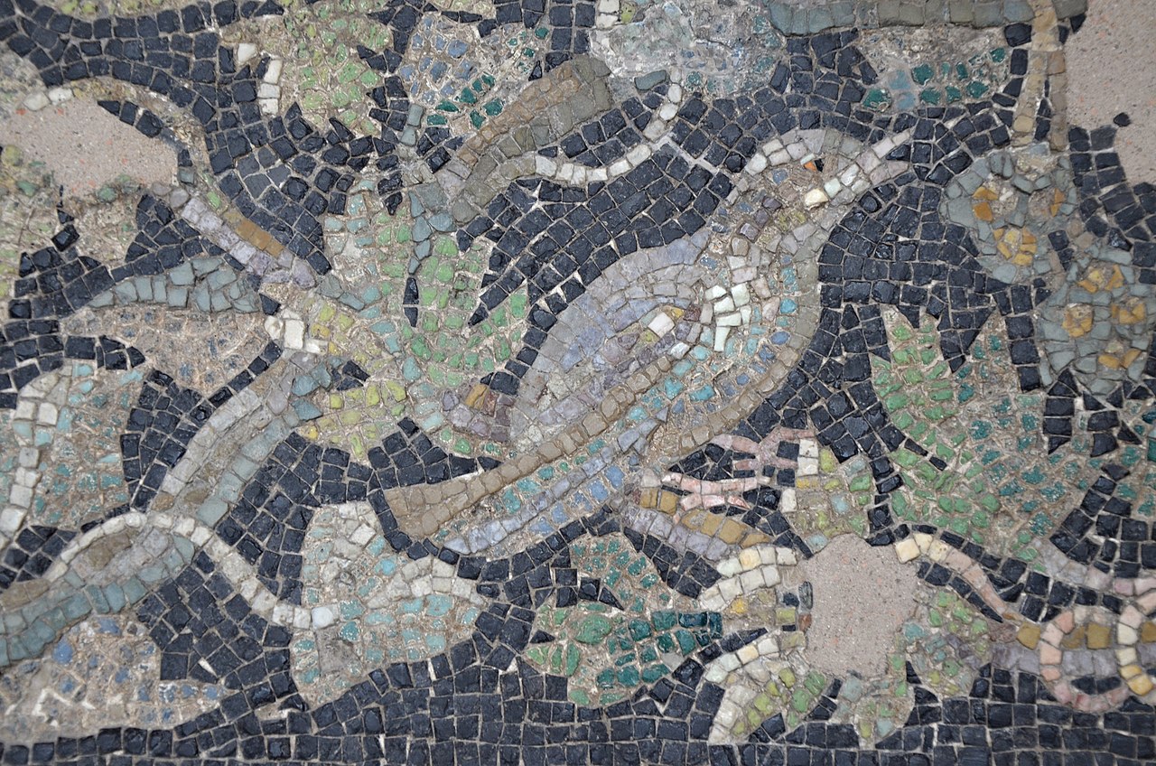 Mosaic_of_the_Judgment_of_Paris_(detail),_115_-_150_AD,_from_Antioch_on_the_Orontes_(Antakya,_Turkey),_Louvre_Museum_(23426010720)